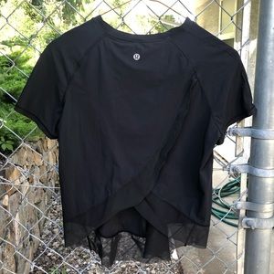 Lululemon tee!